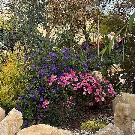 El Retiro Country house